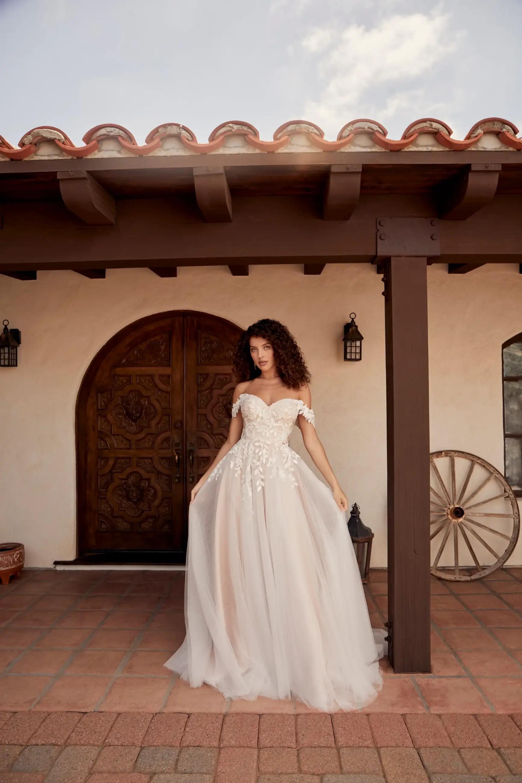Effortless Elegance: How to Achieve a Whimsical Bridal Look on Your Wedding Day Image