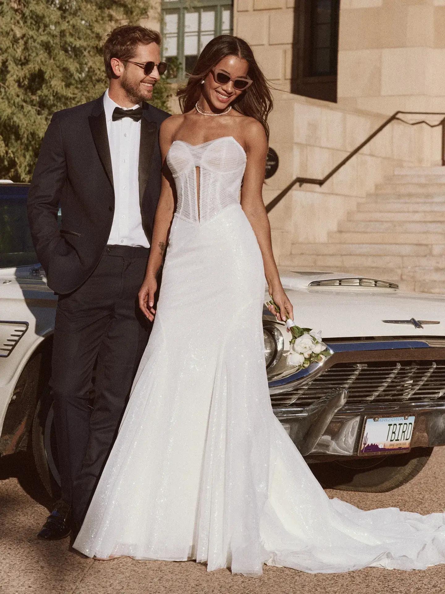 Chic and Minimalist: The Elegance of Maggie Sottero&#39;s Simple Bridal Gowns Image